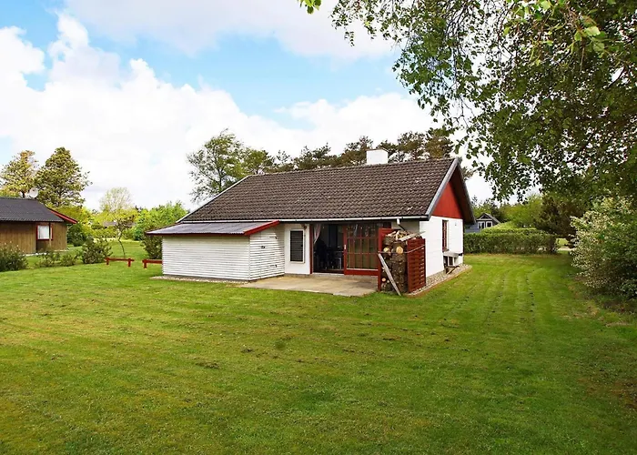 Charming Fjord Cottage-by Traum *